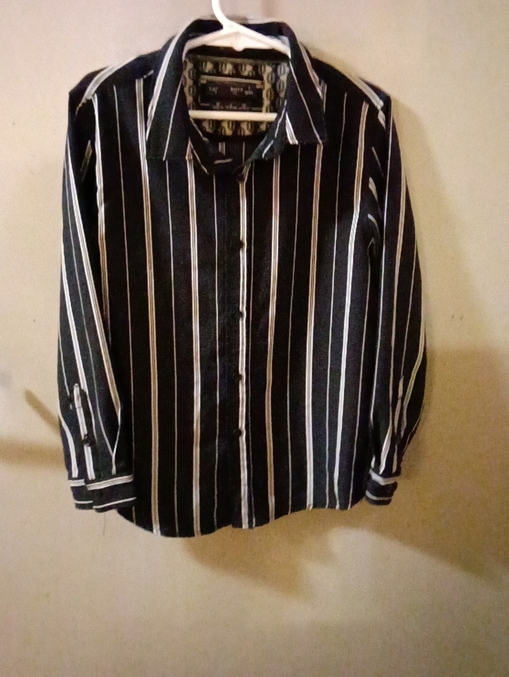 Men's Black Vertical Stripe Button-Up Shirt